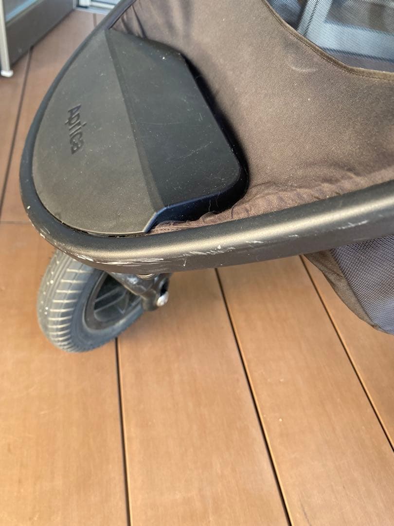 スムーヴプレシャス　ベージュ ベビーカー