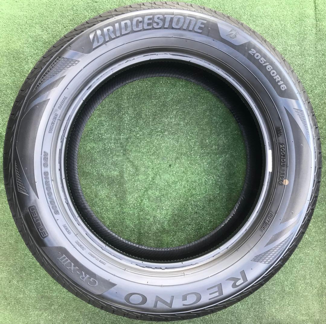 205/60 R16 BRIDGESTONE REGNO ラジアルタイヤ
