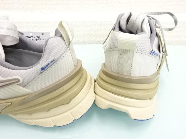 新品　NIKE ウィメンズ V2Kラン ゴアテックス FZ2622-002 24