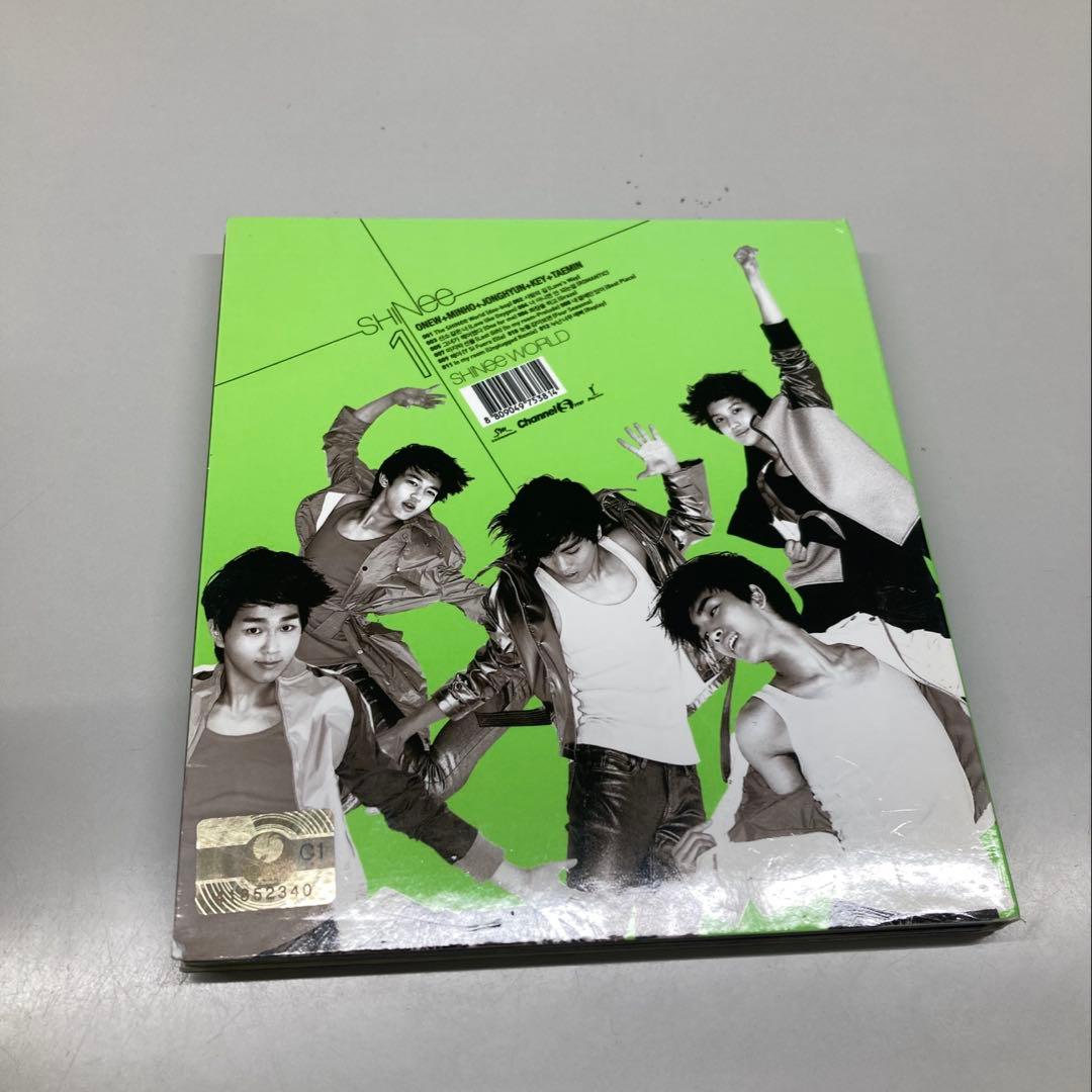 K-POP・アジア Th First Album SHINee World Type A