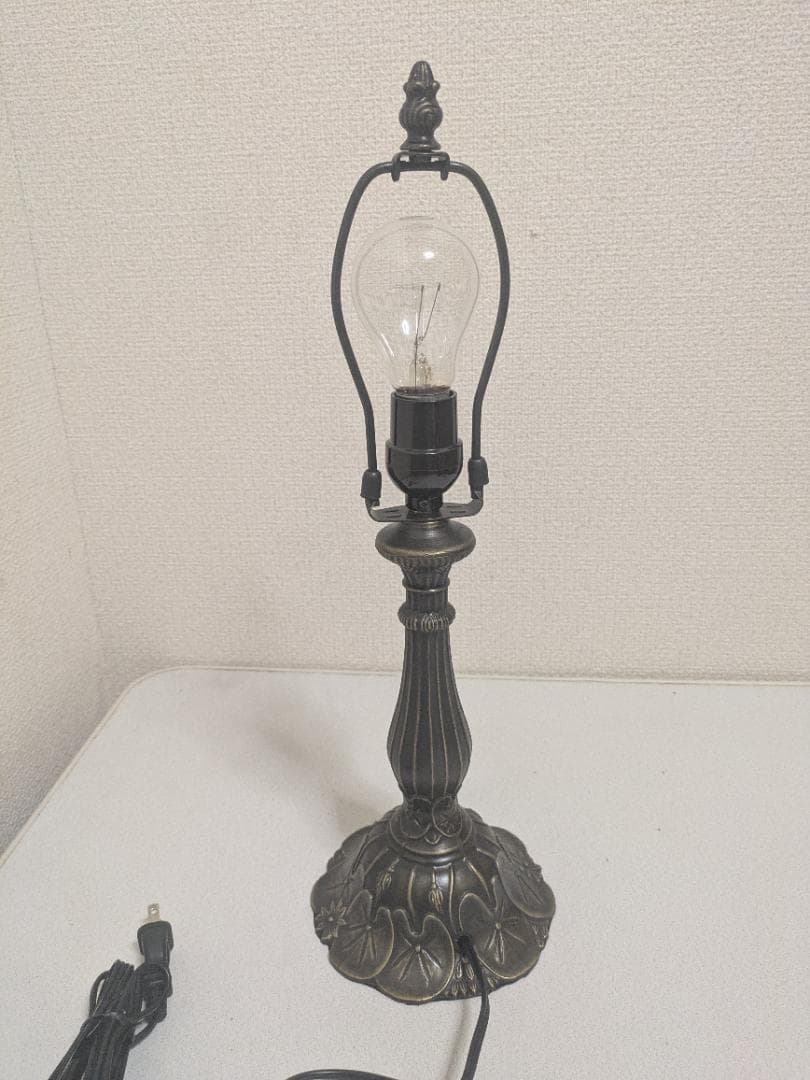 【新品】ステンドグラス スタンドライト テーブルライト アンティーク調 No.2