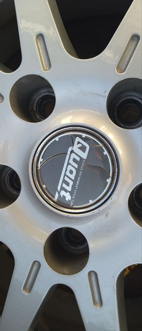 スタッドレスタイヤホイール付き 15インチ 4本セット175/65R15 5H