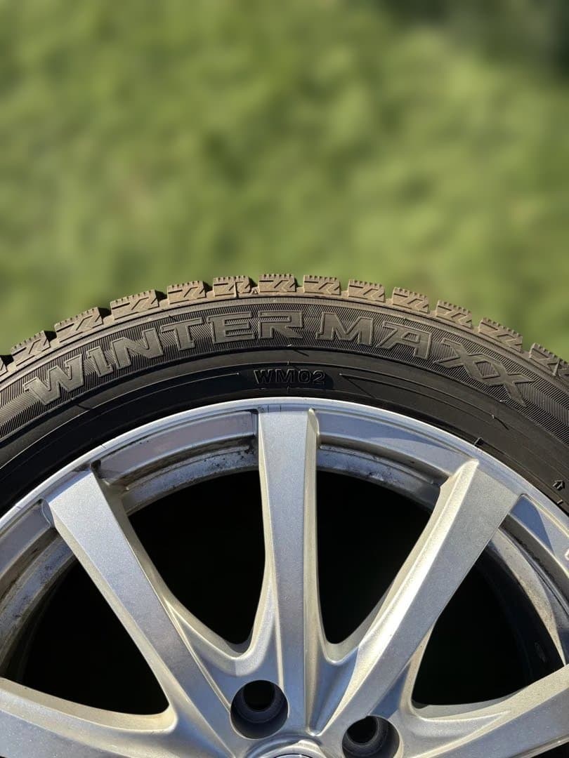 195/60R17 60プリウススタッドレスアルミセット23年製