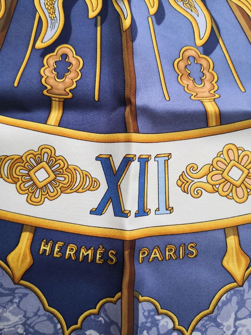 エルメス　HERMES　スカーフ　カレ90　今日一日を楽しむ