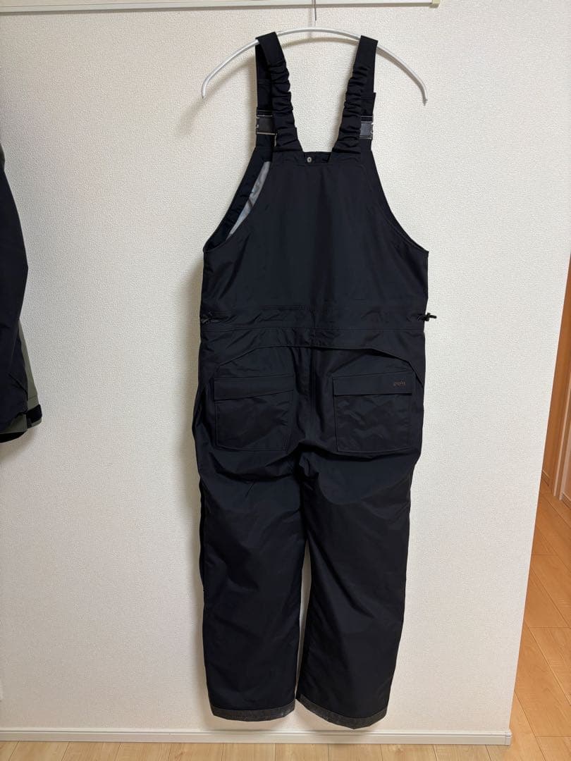 ベ*読様 23-24 Green clothing BIB PANTS