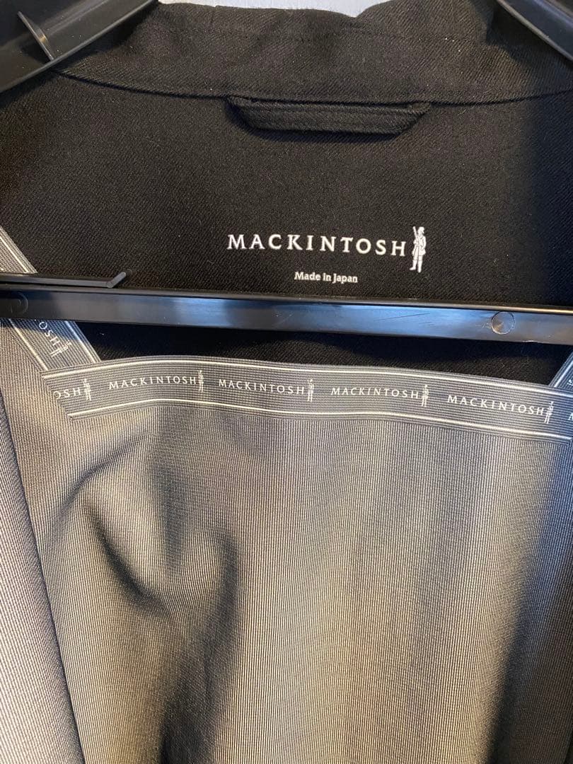 UA別注＜MACKINTOSH＞ ソリッド フーデッドコート