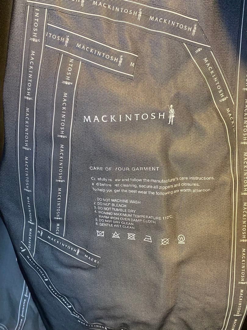 UA別注＜MACKINTOSH＞ ソリッド フーデッドコート