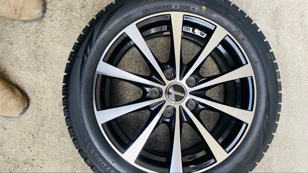 ラフィット185/55R16 スタッドレス 4本セット