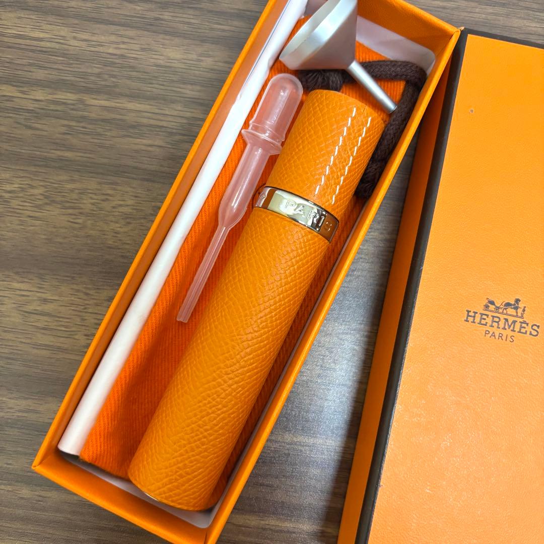 【未使用保管品】HERMES エルメス アトマイザー　レフィラブル　香水ケース