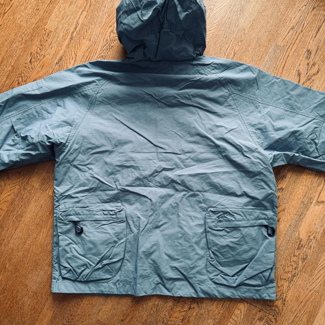 水色 フード付き マウンテンパーカー