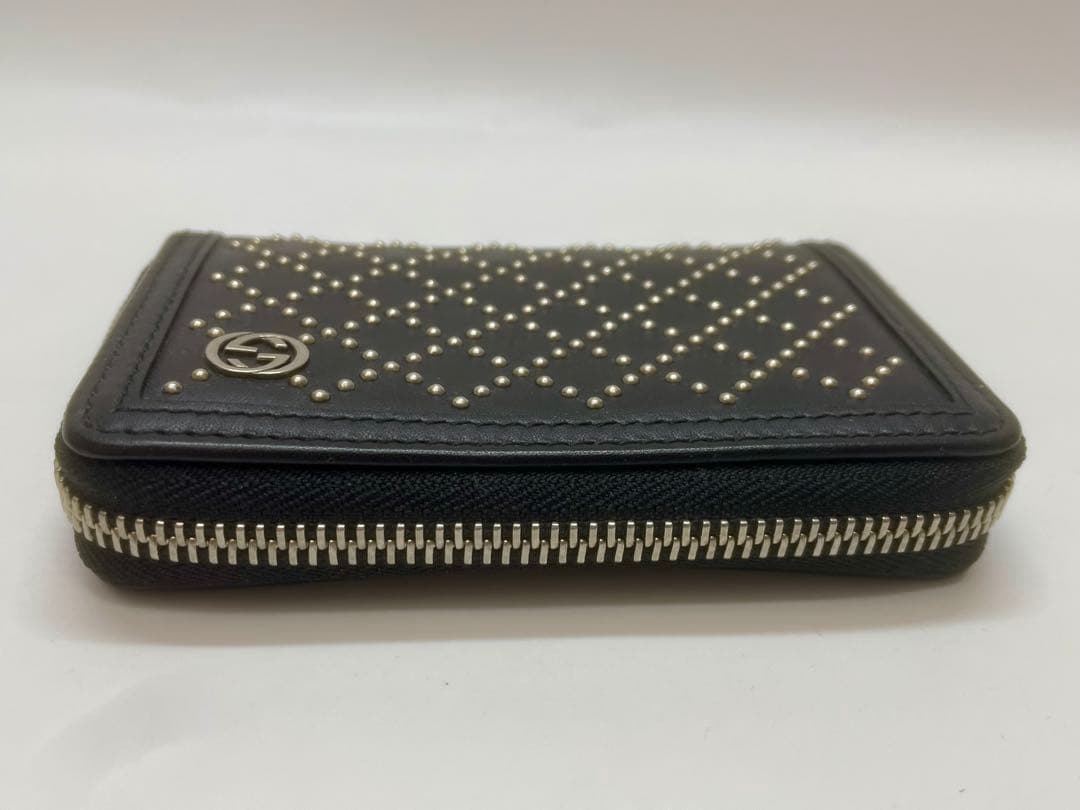 美品！GUCCIグッチ ディアマンテ スタッズ ラウンドファスナー ケース