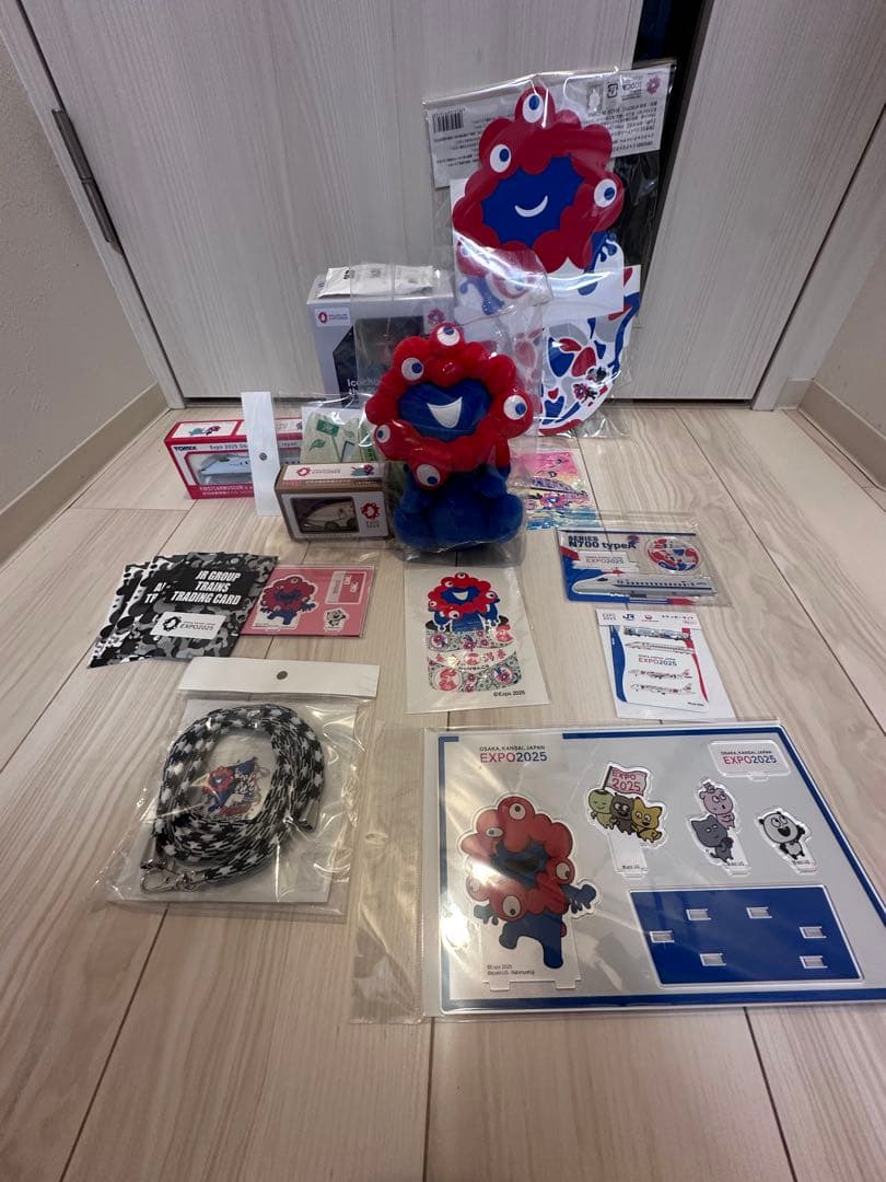 カ*イ様 ミャクミャク お手玉風ぬいぐるみ 福袋