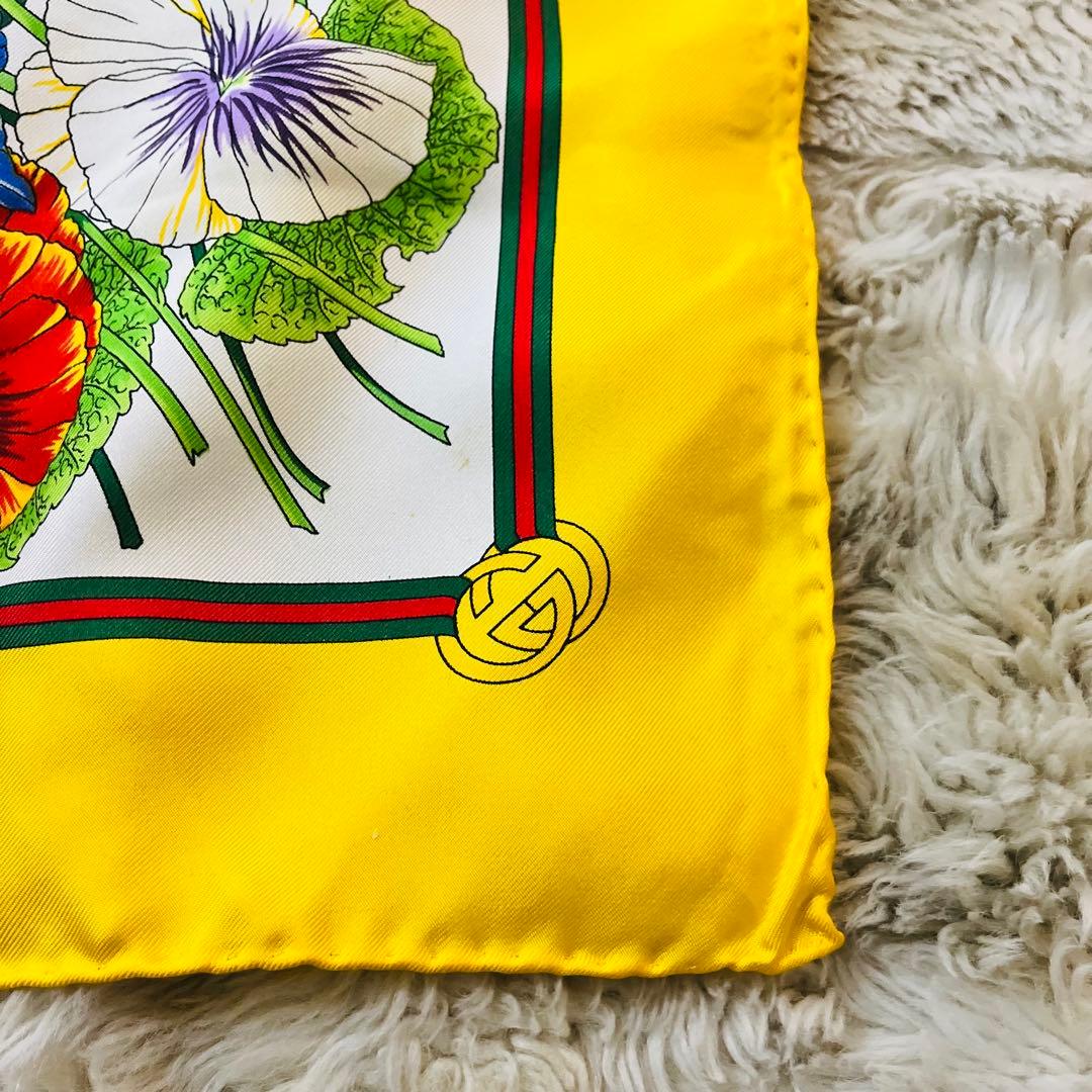 ☆★さま専用 24日まで【GUCCI】大判 シルク スカーフ 花柄 ボタニカル