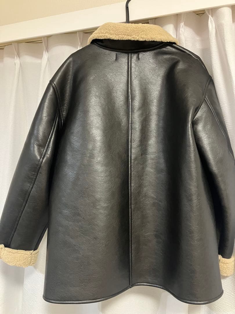 ブラックレザージャケット ボア襟