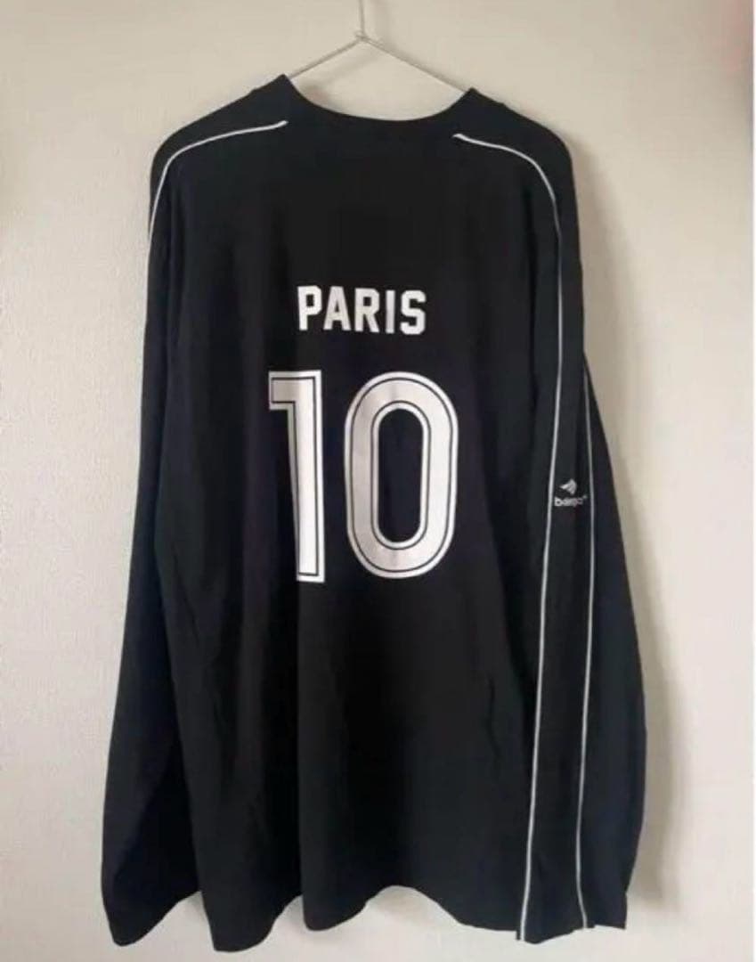 ぱ*み様 BALENCIAGA soccer バレンシアガ　サッカーParis