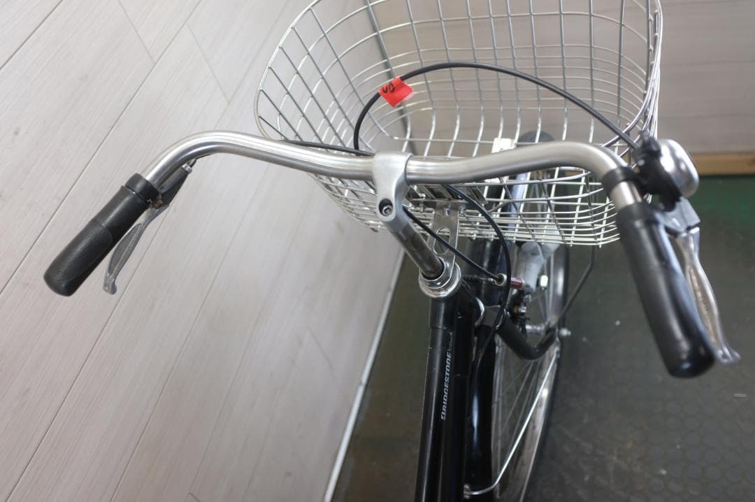 良品★ブリヂスト製　軽快車　26インチ　シングル　オートライト