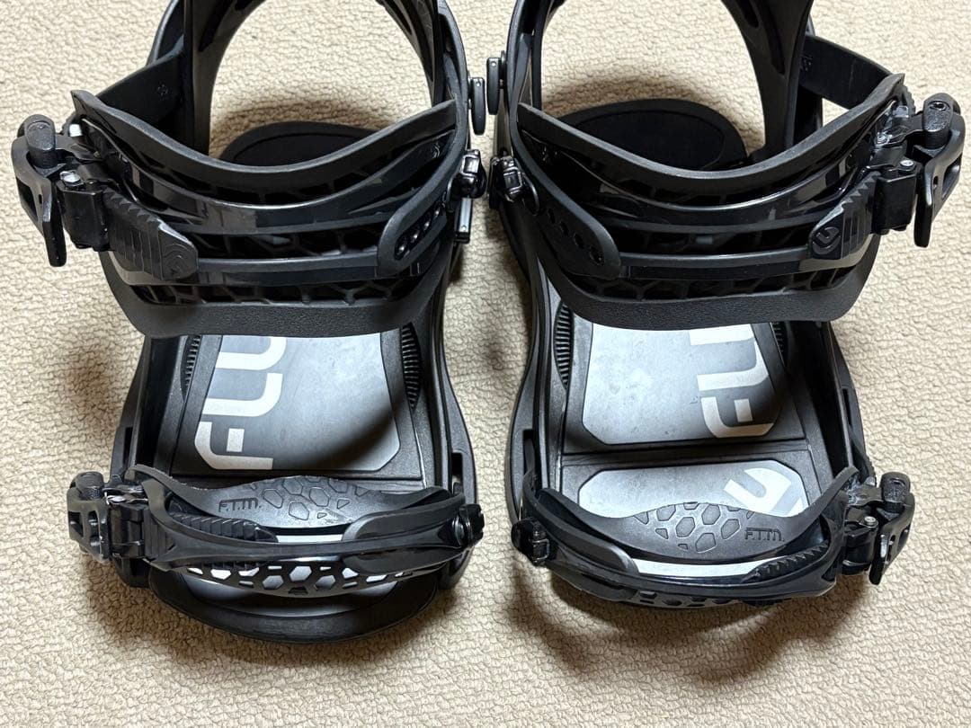 FLUX XF ブラック フラックス ビンディング Mサイズ