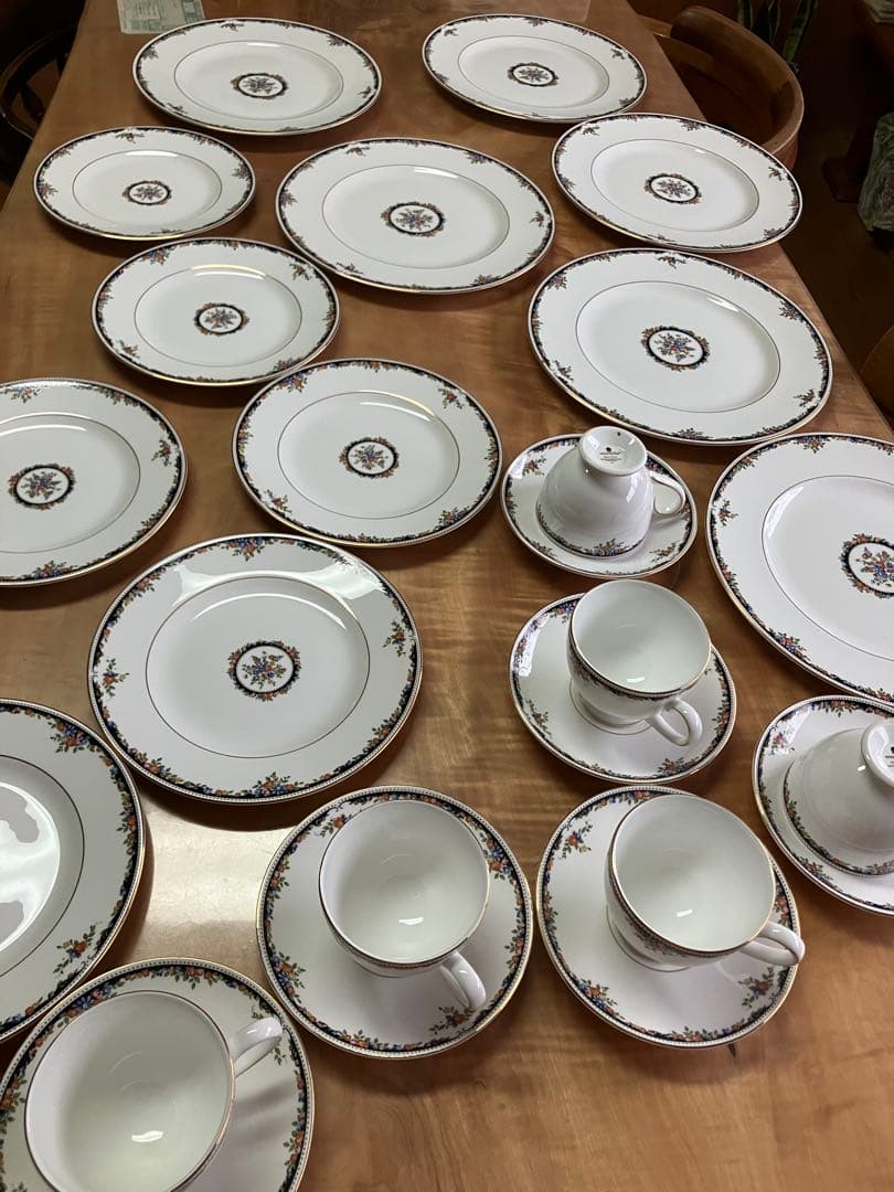  オズボーン食器セット 美品