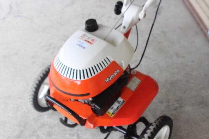 管理機・耕運機　クボタ　ミディー　TMA25　移動輪付　自宅発送可　A9160