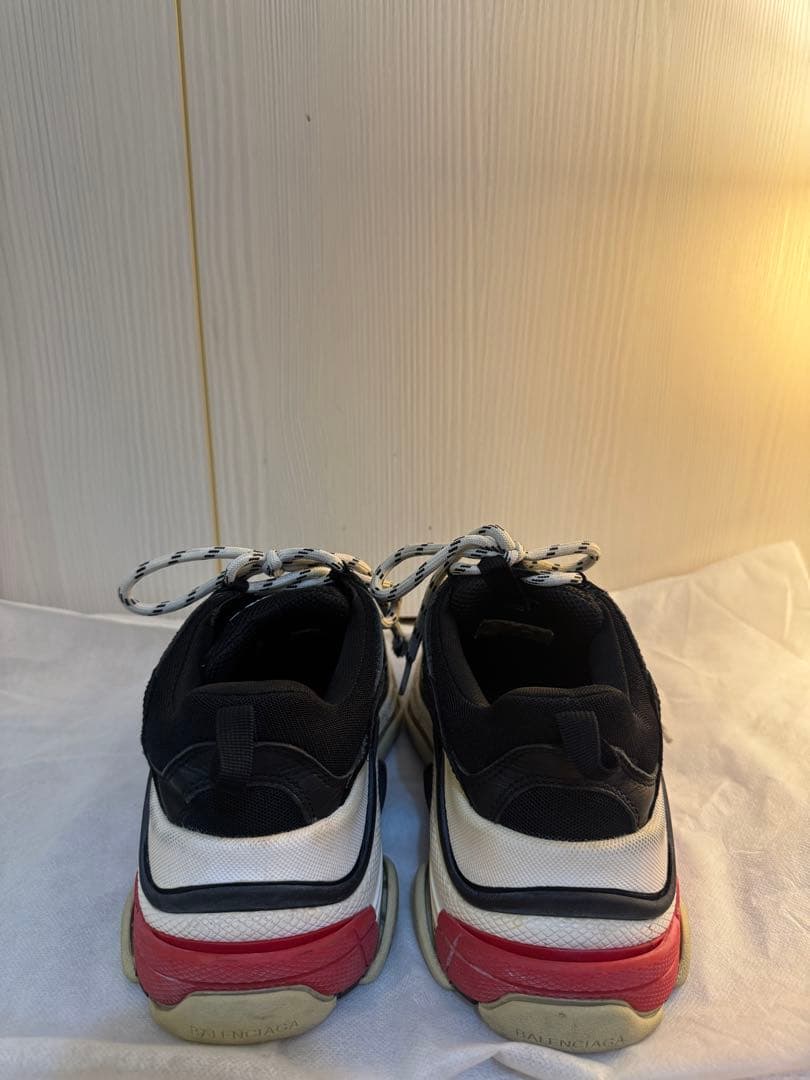 BALENCIAGA トリプル S ブラックスニーカー36