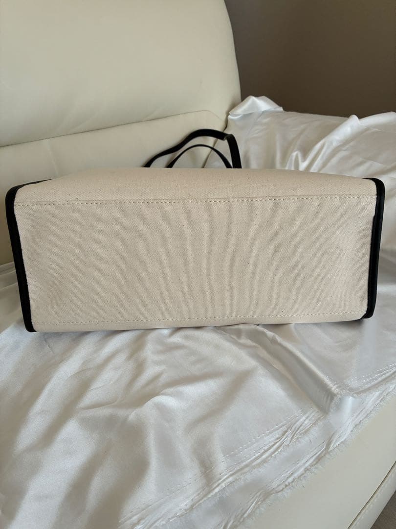 【極美品】GIANNI CHIARINI トートバッグ アイボリー ブルーグレー