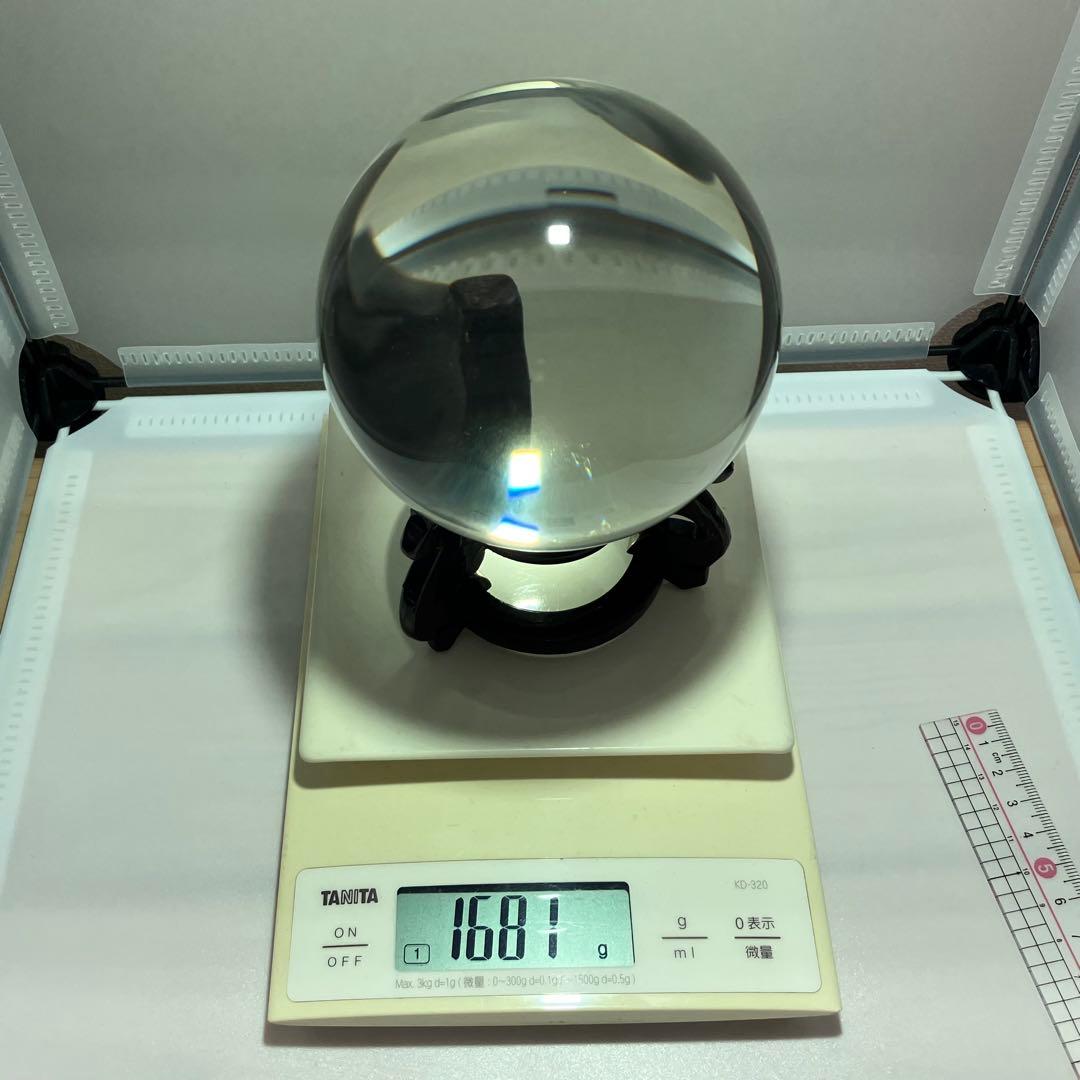 水晶玉 直径10.5cm 重さ1.68kg