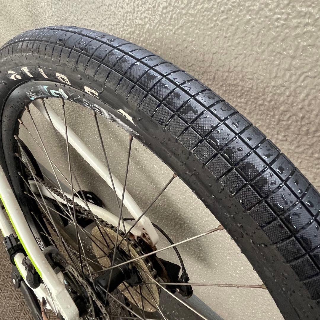 GIANT マウンテンバイク 21段変速 27.5インチ