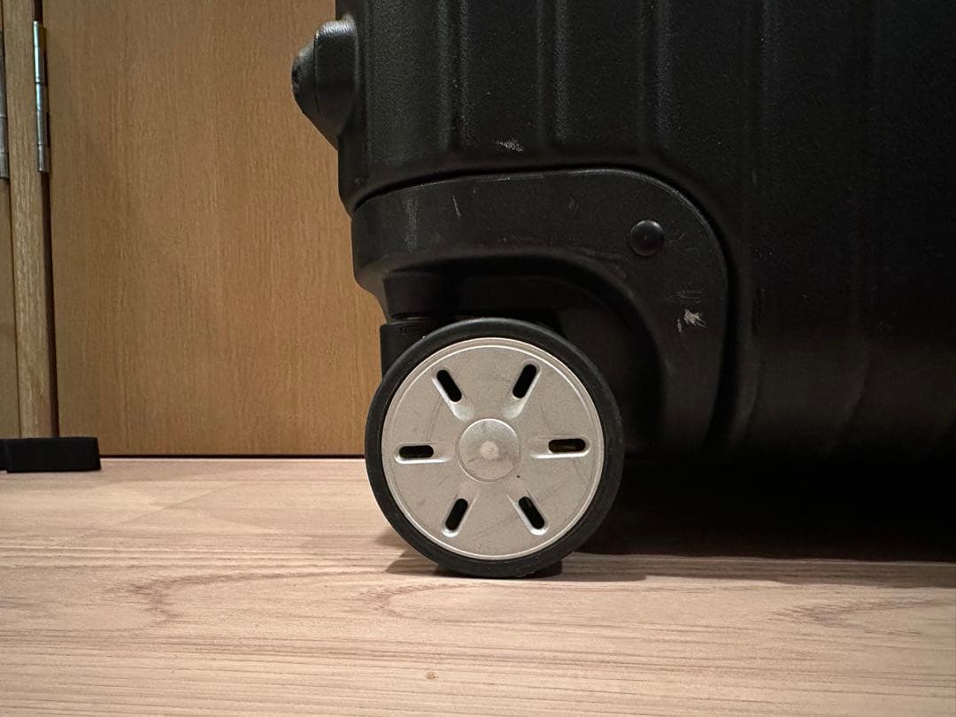 廃盤　美品　RIMOWA スーツケース　サルサ　マットブラック87L 4輪