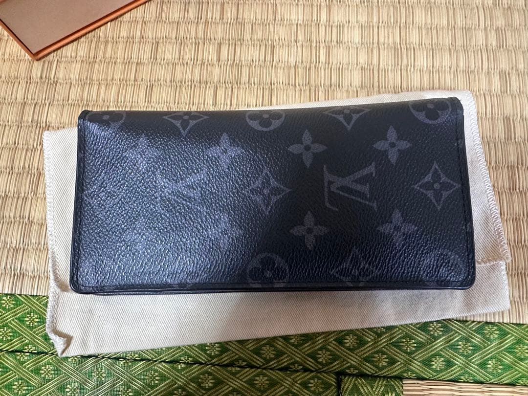 LOUIS VUITTON ポルトフォイユ・ブラザ
