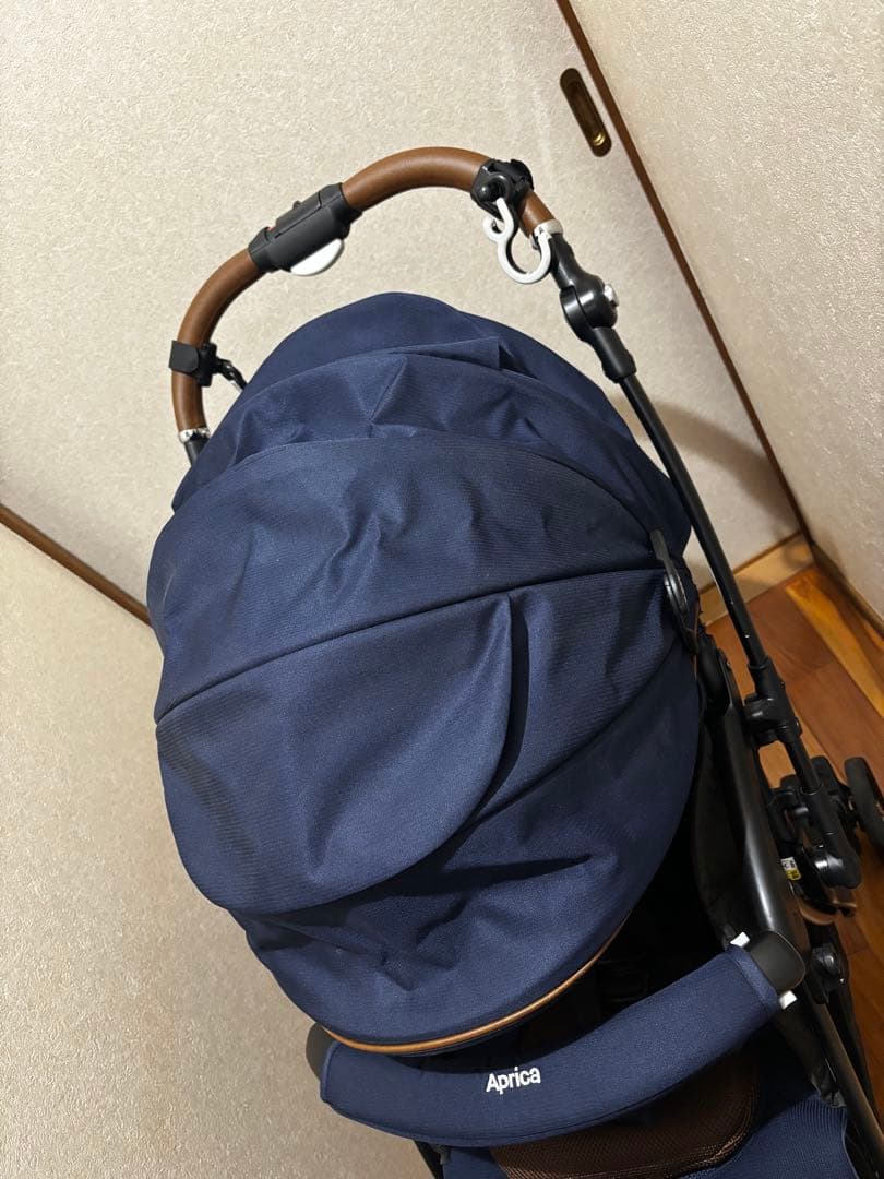 超美品　アップリカ ラクーナビッテクッション ベビーカー　2022年