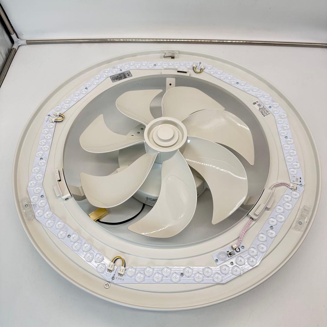 ドウシシャ　サーキュライト 14畳　KCC-G14CM　CIRCULIGHT