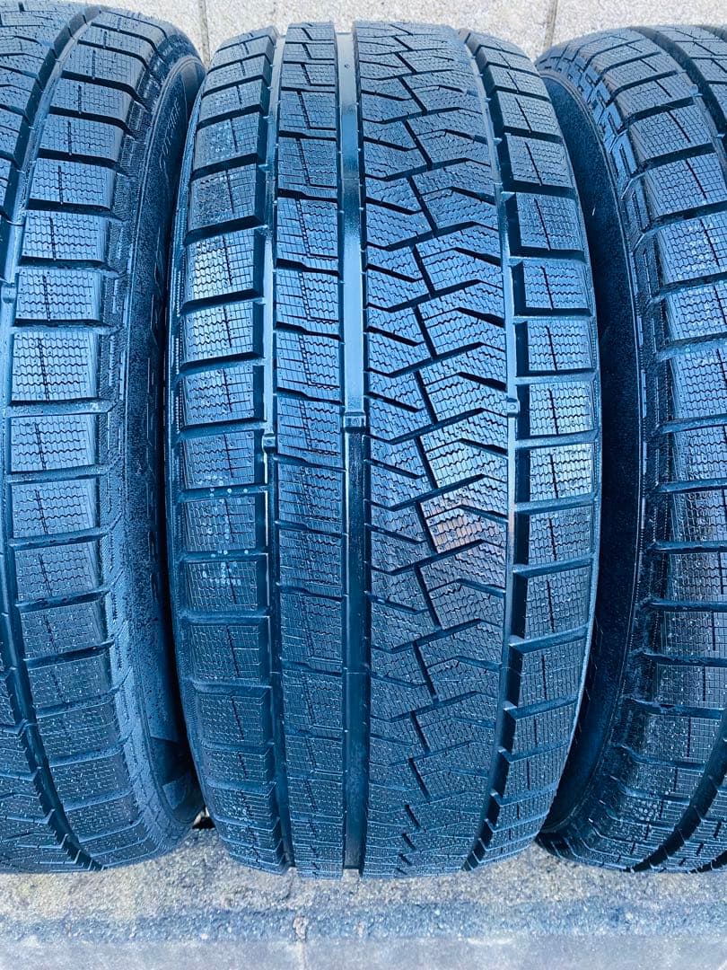 ①しろ！ピレリ 225/55R17 アイスアシンメトリコプラス