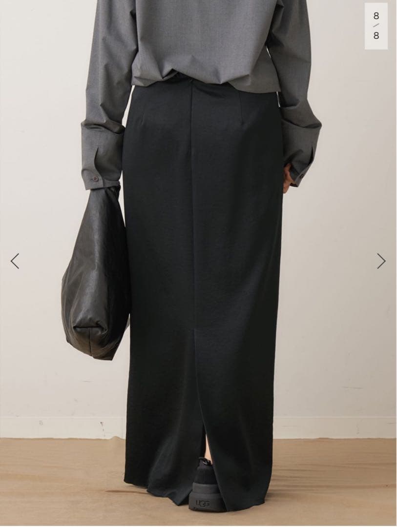 plage crush satin minimal スカート