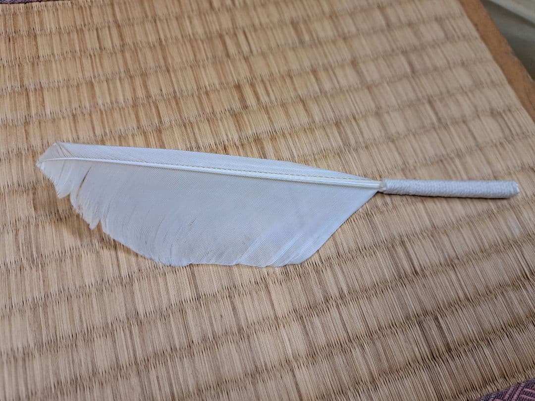 グレーの茶臼