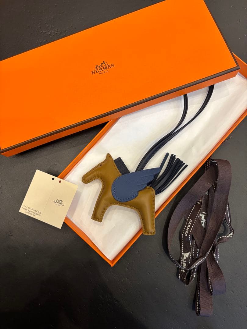 HERMES ペガサス　ロデオ　チャーム