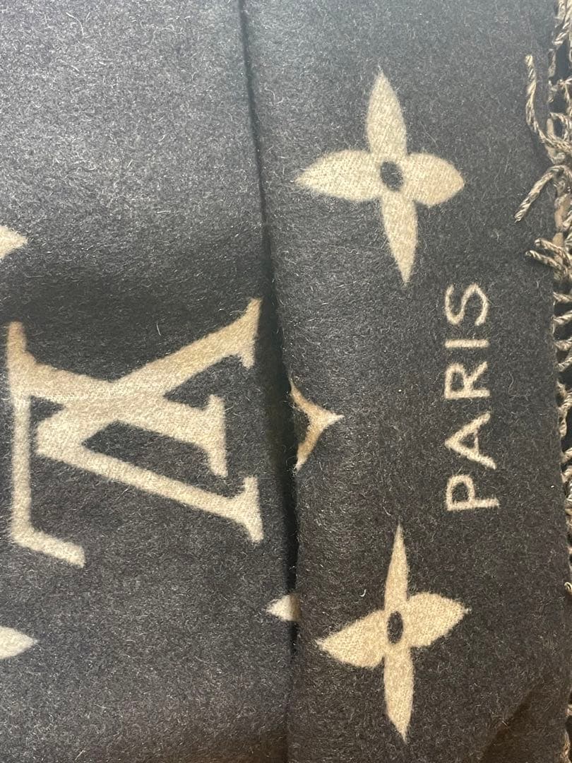 【正規品】LOUIS VUITTON ロゴ入りマフラー ブラックグレー　カシミヤ