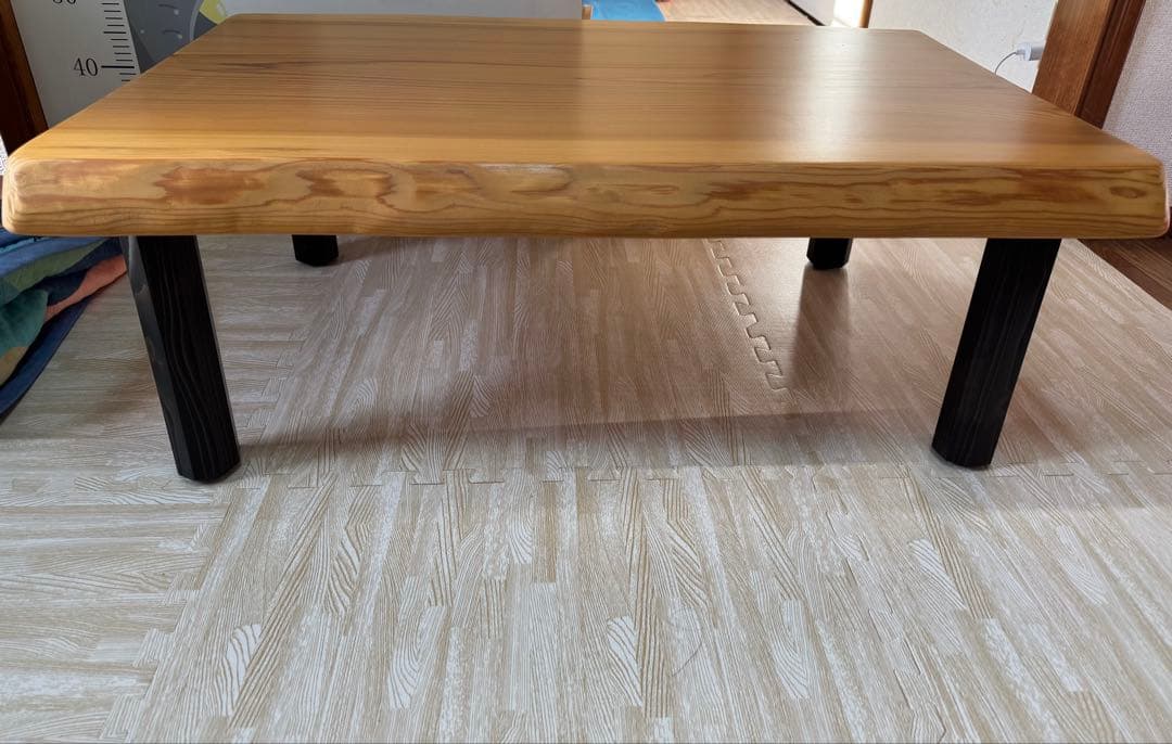 天然木の無垢テーブル