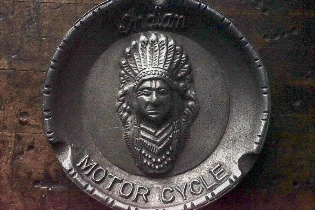 Indian Motorcycle 灰皿　インディアン　アメリカ　雑貨　小物入れ