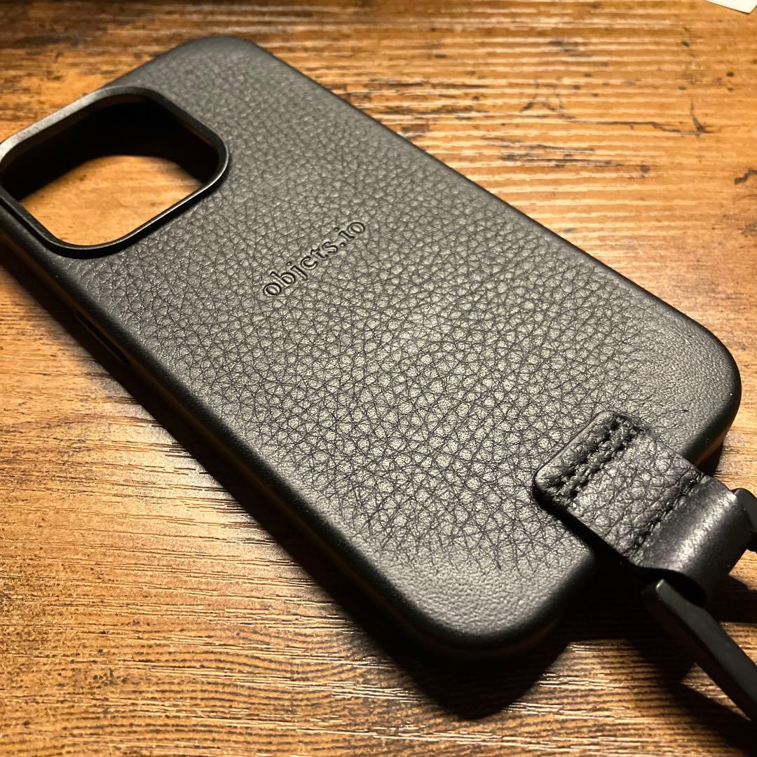 objects.io MagSafe マイクロバッグ