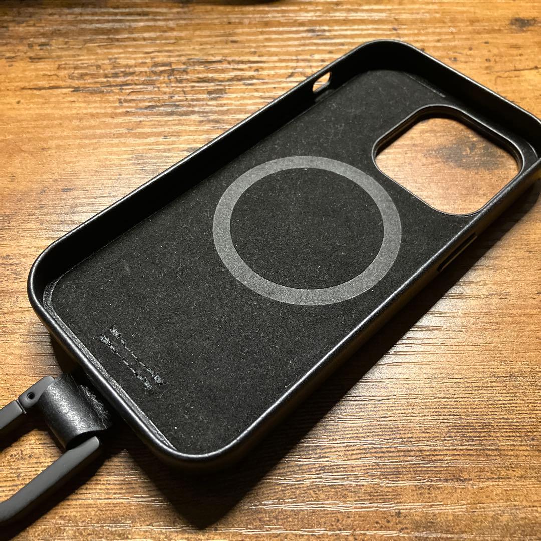 objects.io MagSafe マイクロバッグ