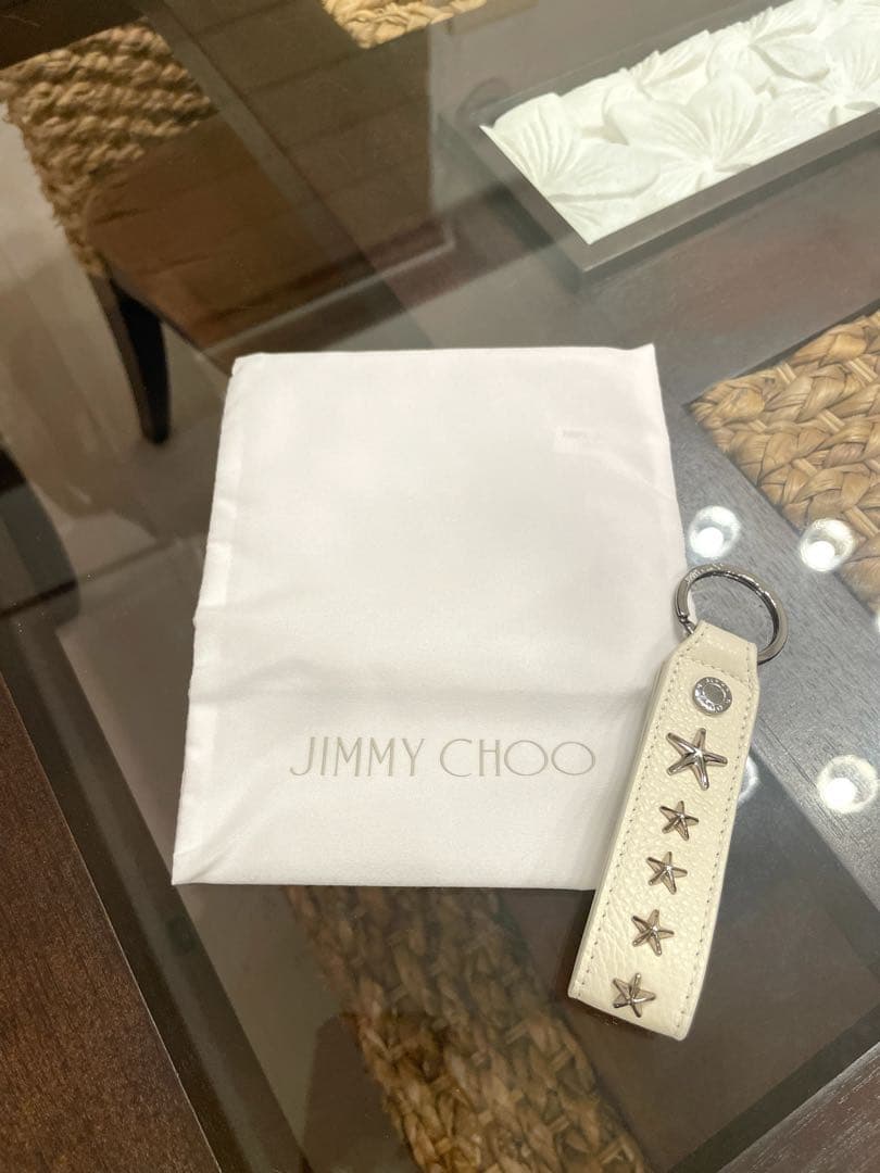 JIMMY CHOO スター装飾レザーキーホルダー