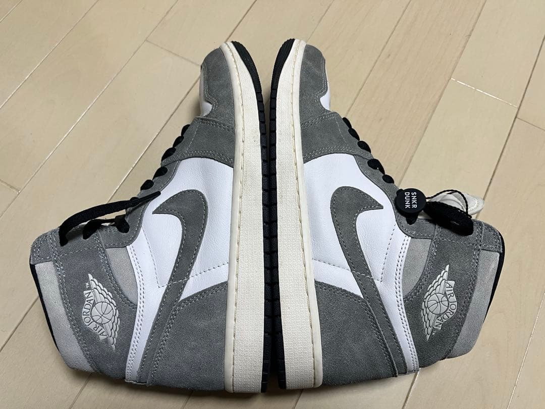 NIKE AIR JORDAN 1 SMOKE GREYナイキ エアジョーダン1