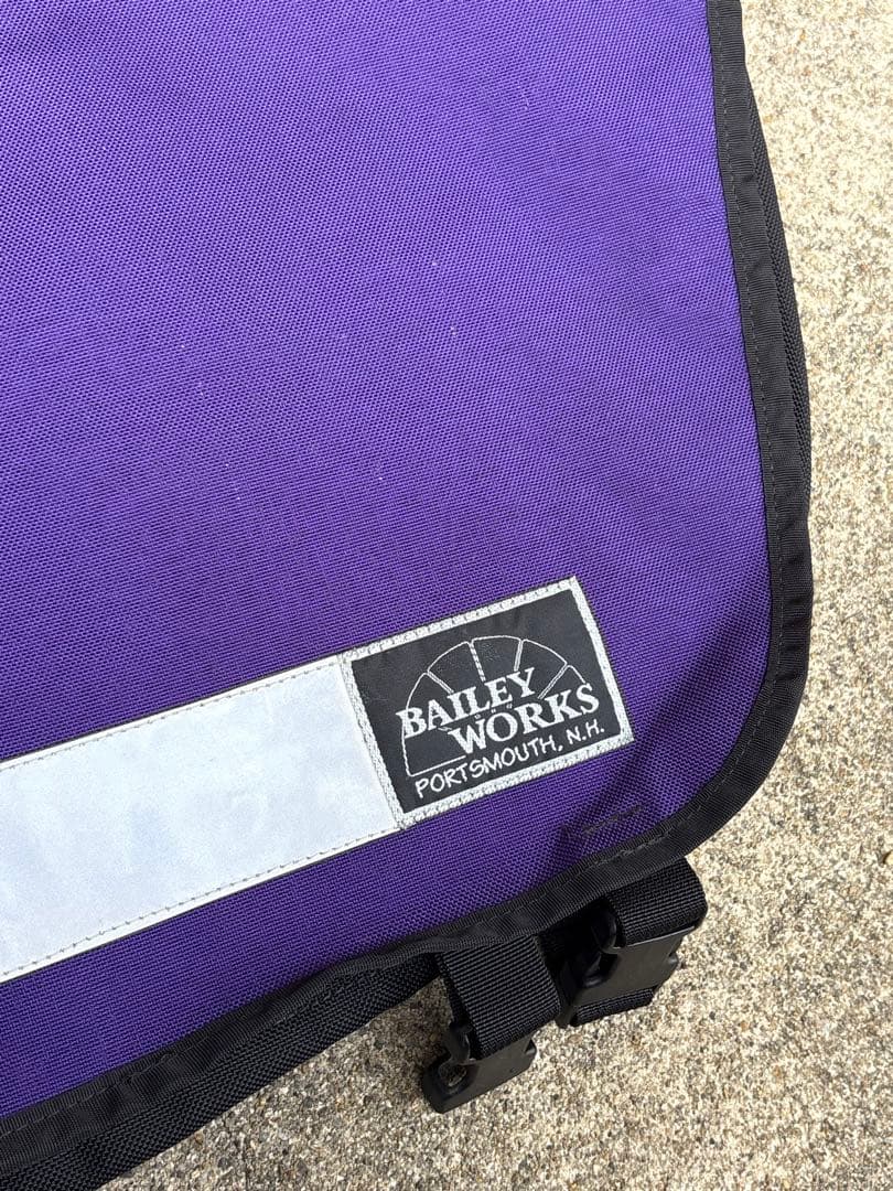 BAILEY WORKS メッセンジャーバッグ S