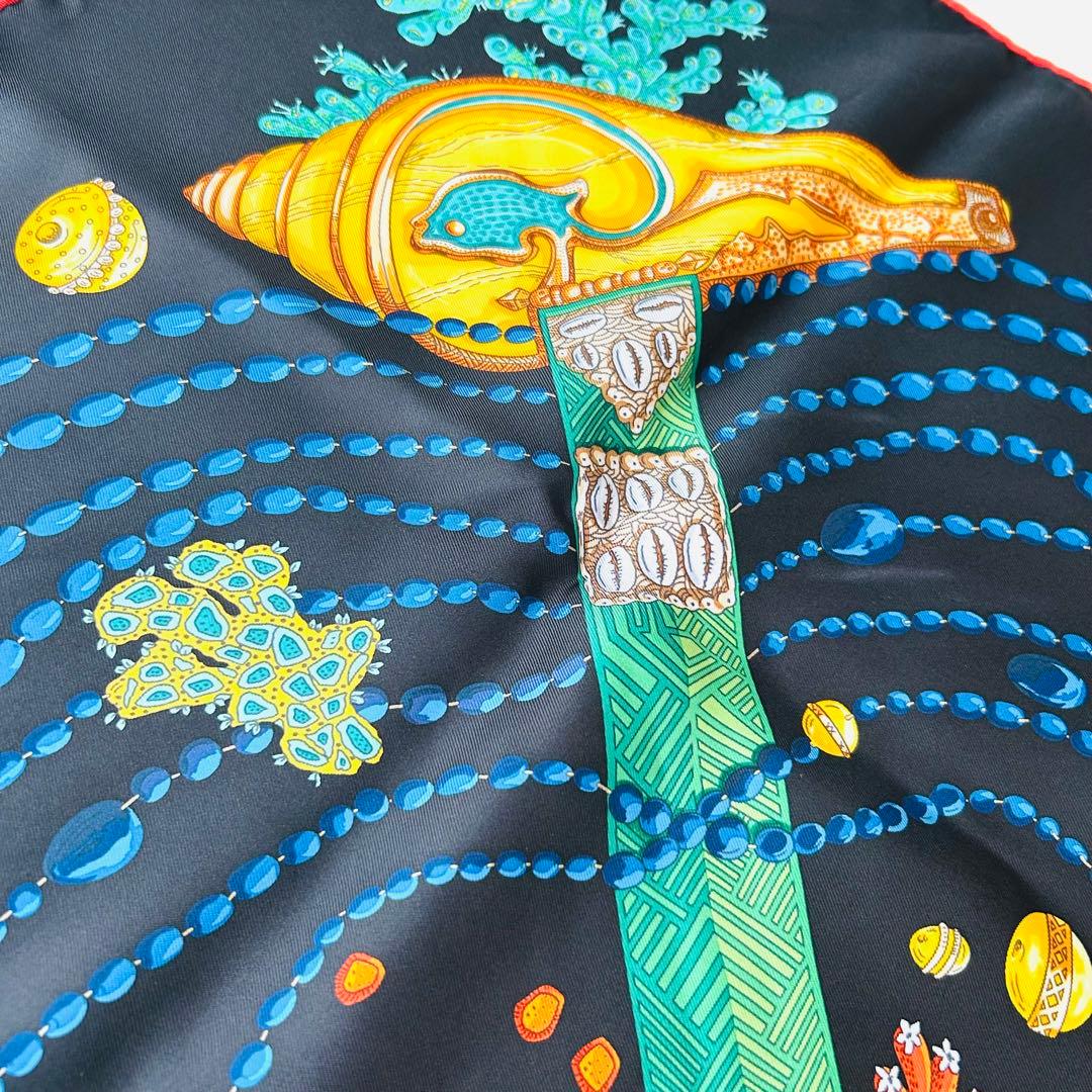 極美品【名品】珊瑚の小道　カレ90　エルメス　HERMES　黒　オレンジ　珊瑚