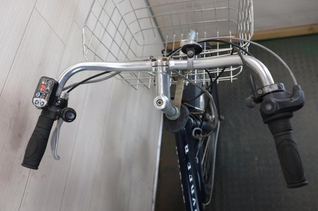 t*a様 ブリヂストン製　HYDEE.B　26インチ　3段　8.9Ah充電器あり