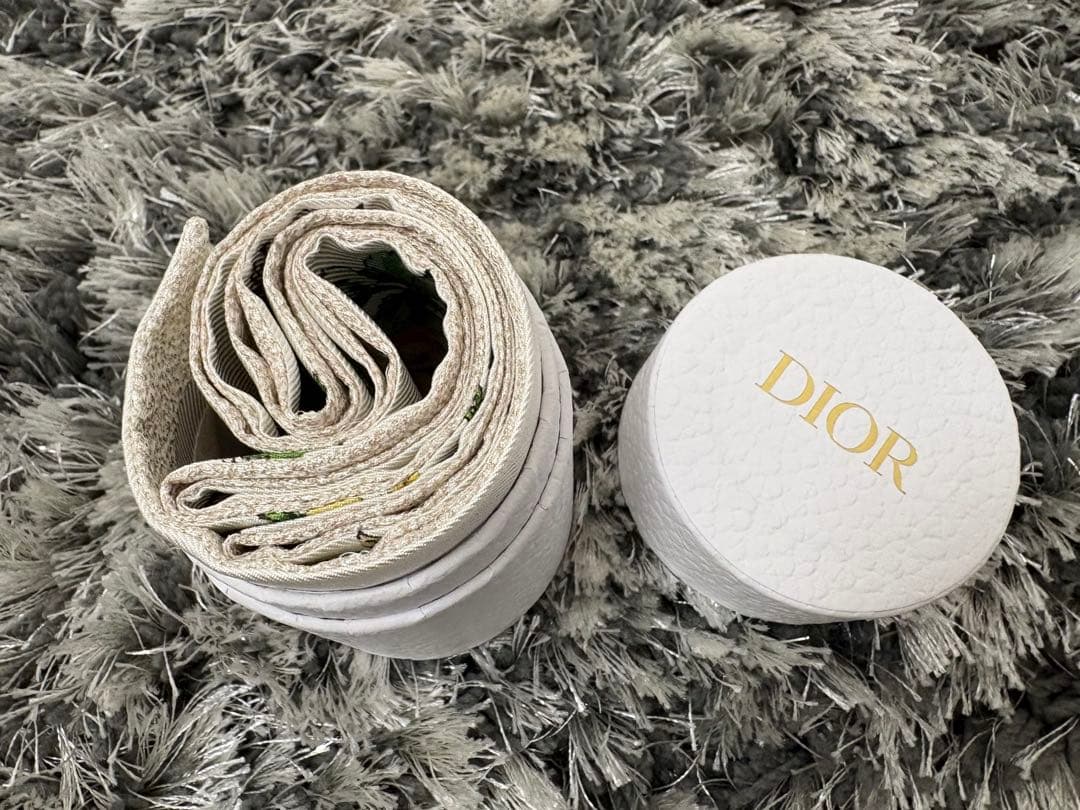 【新品】DIOR D-Floral ミッツァスカーフ