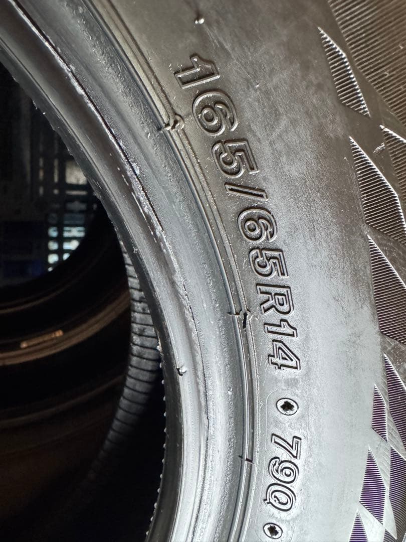 タイヤ・ホイール (474)165/65R14 BRIDGESTONE BLIZZAK VRX2
