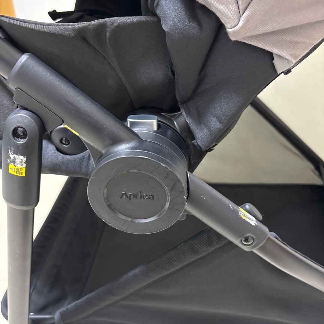 お値下げします！2024年モデル　ApricaルーチェフリーAB