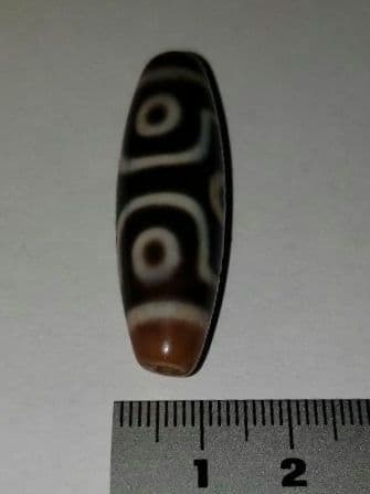 102 天珠 ・ dzibeads ・珍品・石 品名: 十字六眼天珠 9,2ｇ