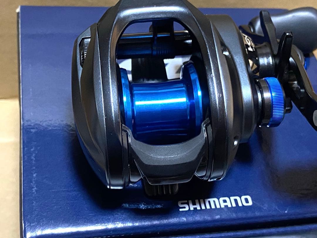 美品‼️シマノ23SLX DC 70XG 右ハンドル仕様